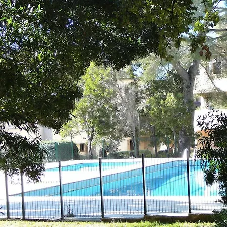35m At 450m From The Apartment